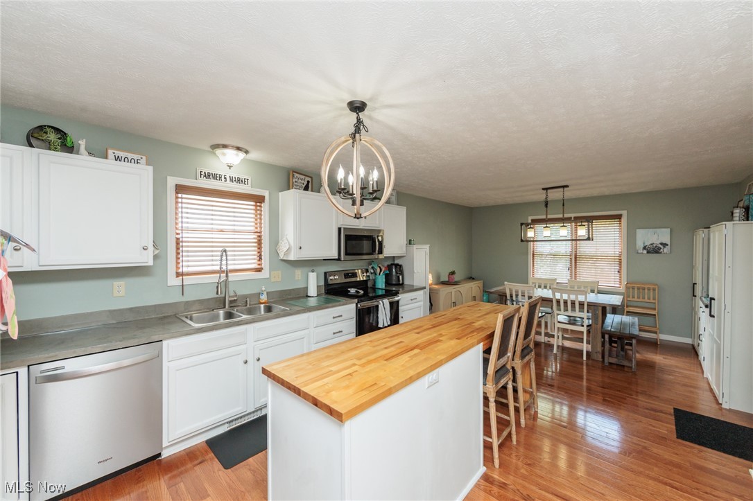 Ivanhoe Woods - Residential