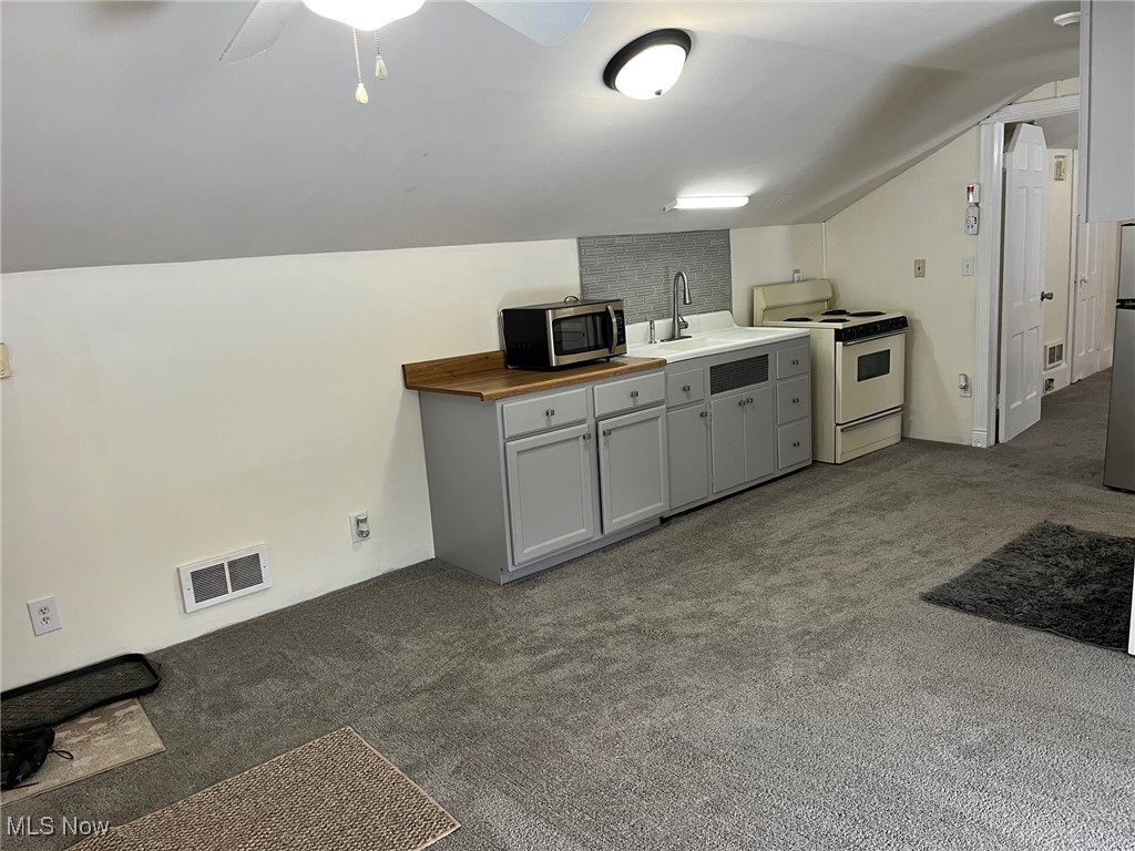 Richfield Heights Sub - Residential Lease