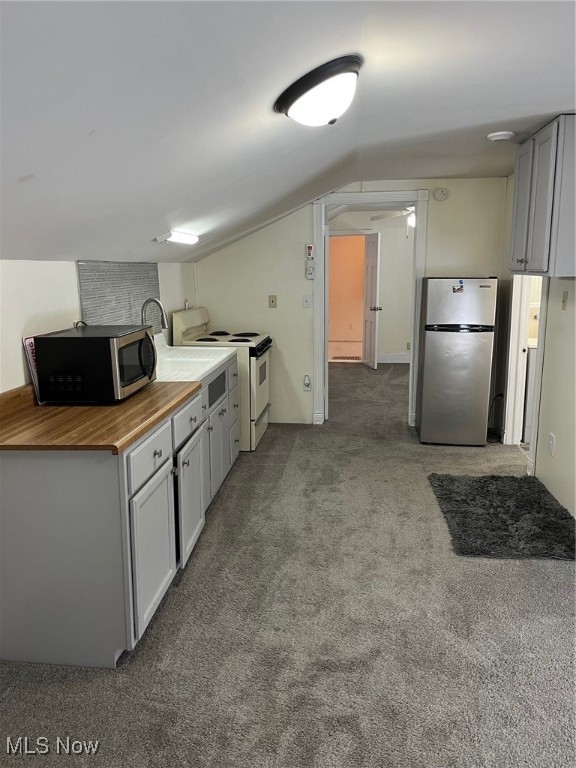 Richfield Heights Sub - Residential Lease