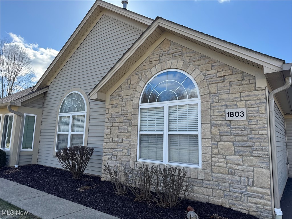 Woodland Run Condo - Residential