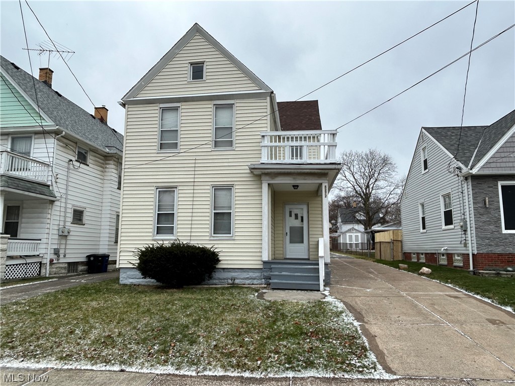 Applewood Sub - Residential Lease