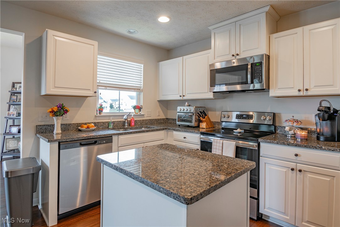 Dover Highlands - Residential