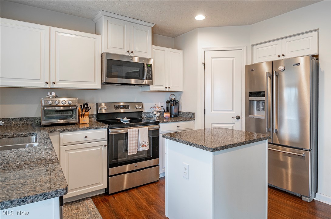 Dover Highlands - Residential