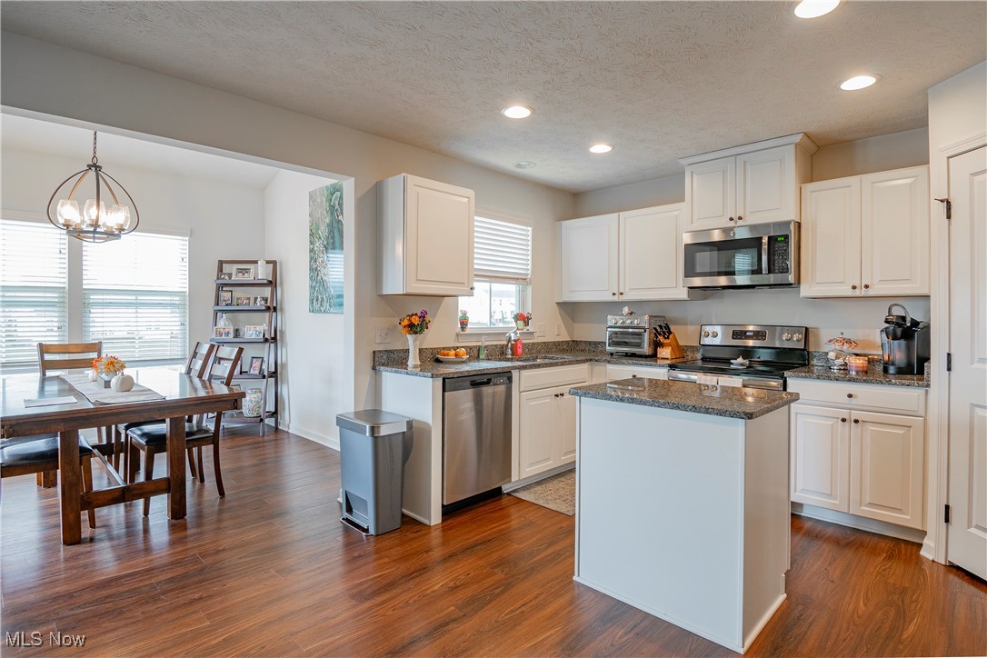 Dover Highlands - Residential