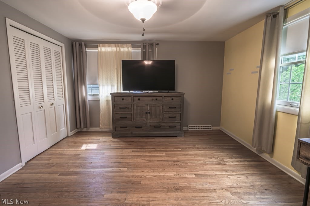 East Lynn Mdws - Residential