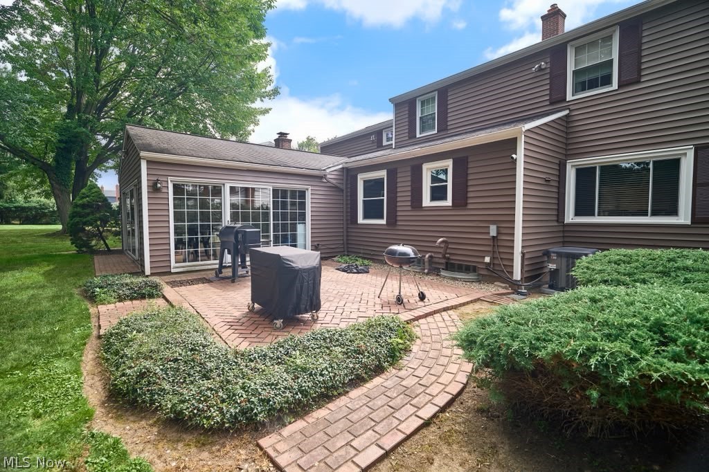 East Lynn Mdws - Residential
