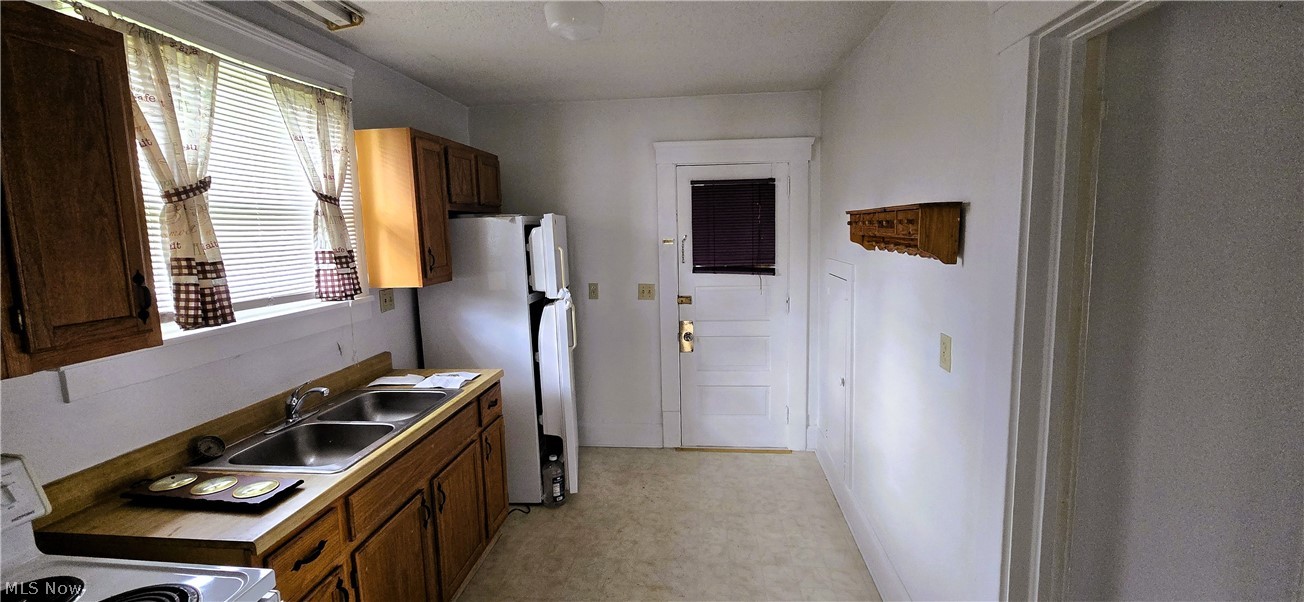 Heman El's Add - Commercial Sale