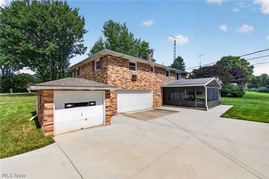 Carpenters Cairo-Crestdale Al - Residential