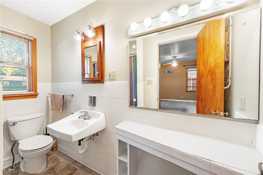 Revere Vill Sub - Residential