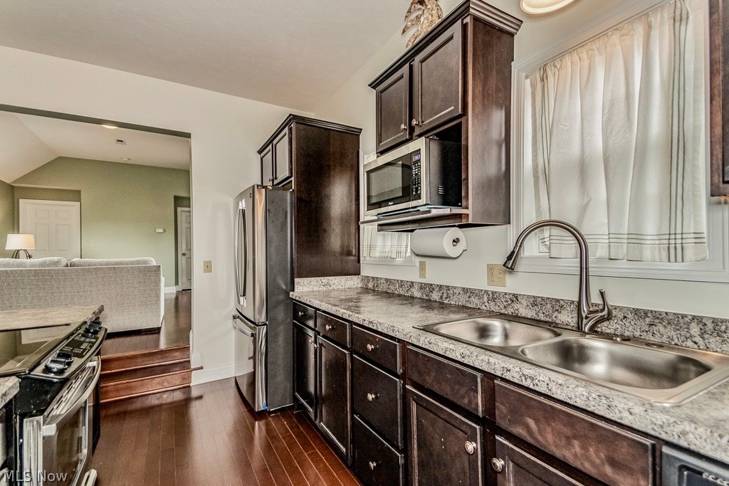 Center Street Village School Condo - Residential