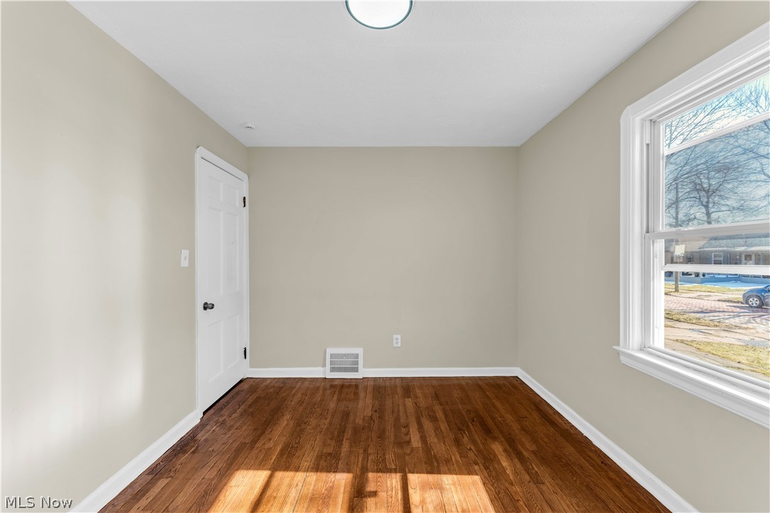 Union Properties Inc Resub 04 - Residential Lease
