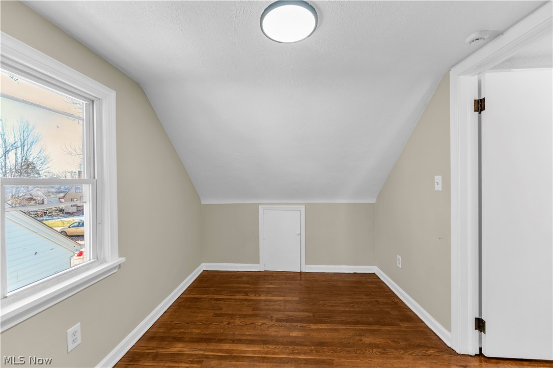 Union Properties Inc Resub 04 - Residential Lease