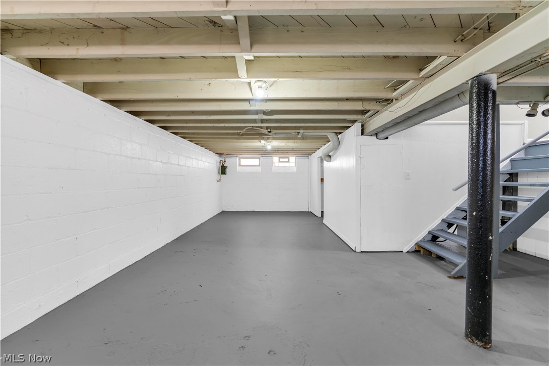 Union Properties Inc Resub 04 - Residential Lease
