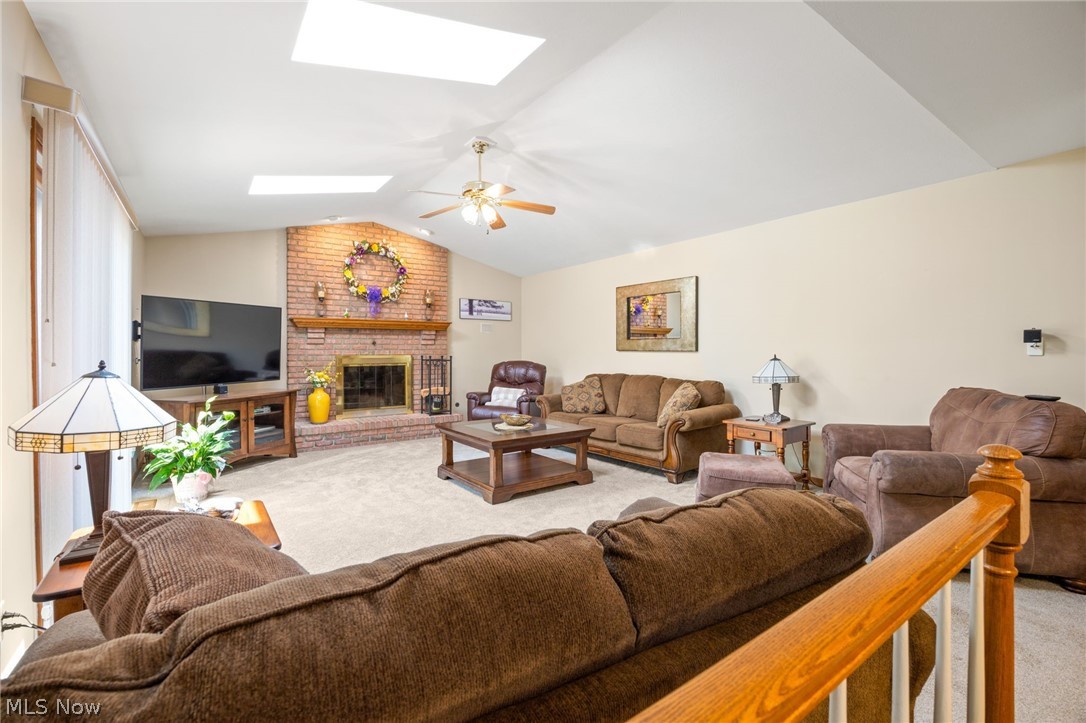 Hunt Club Mdws #4 Sub - Residential