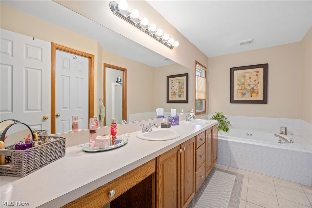 Hunt Club Mdws #4 Sub - Residential