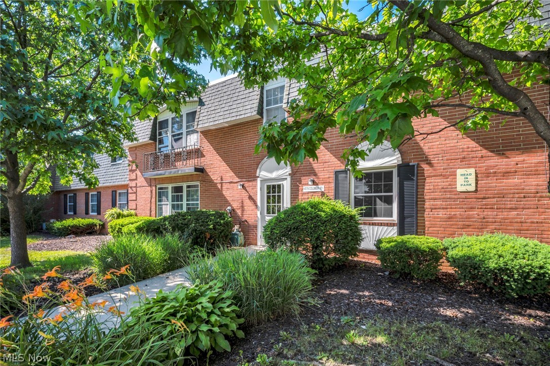 Jamestown Village Condo - Residential