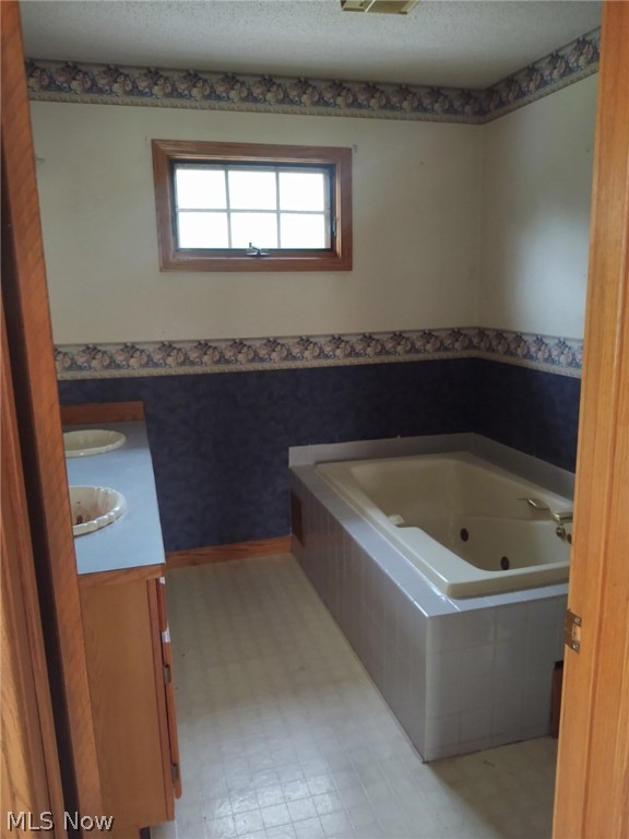 Heatherwood Knolls - Residential