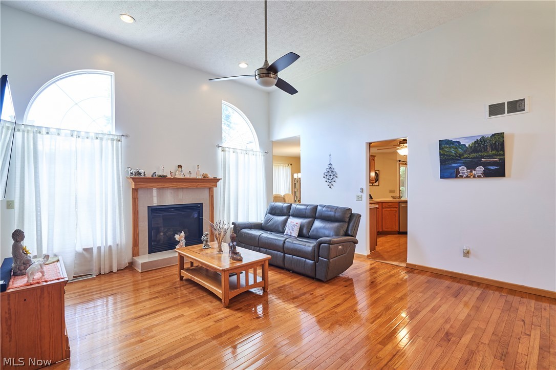 Windjammer Bay - Residential
