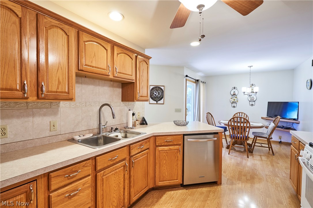 Windjammer Bay - Residential