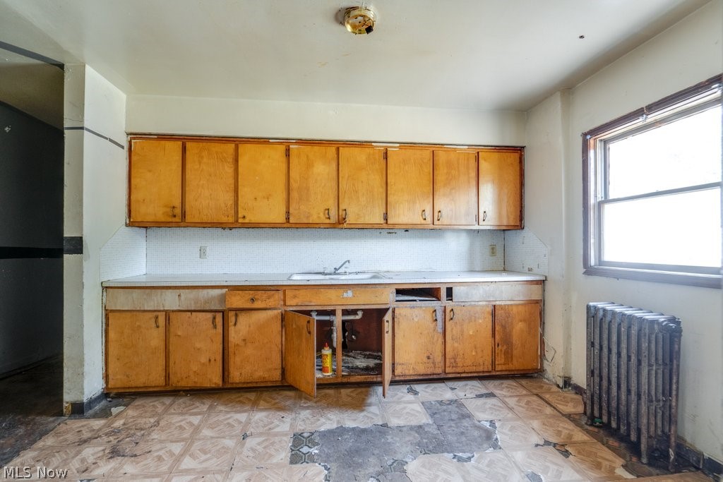City/Akron - Commercial Sale