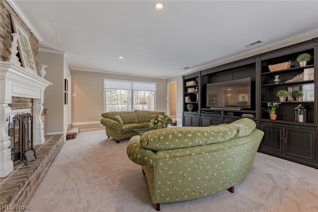 Chag Blvd Est#2 - Residential