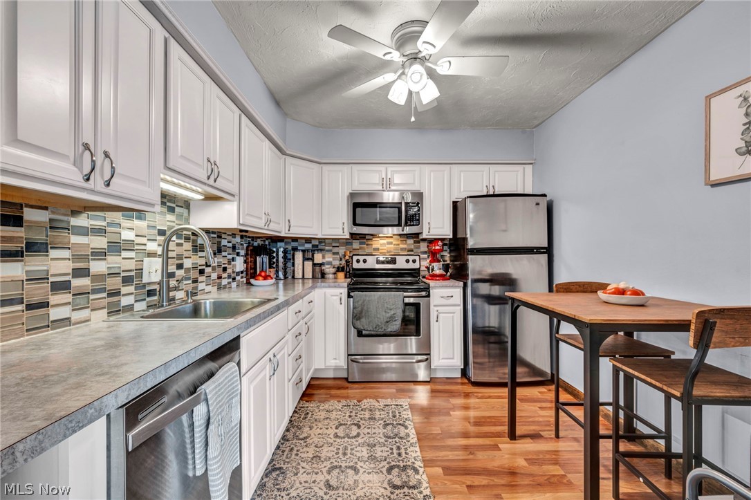Richard Hilliard Condo - Residential