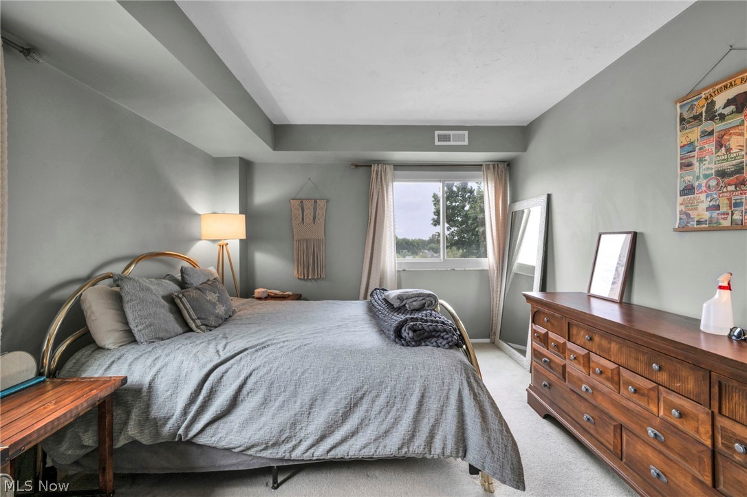 Richard Hilliard Condo - Residential