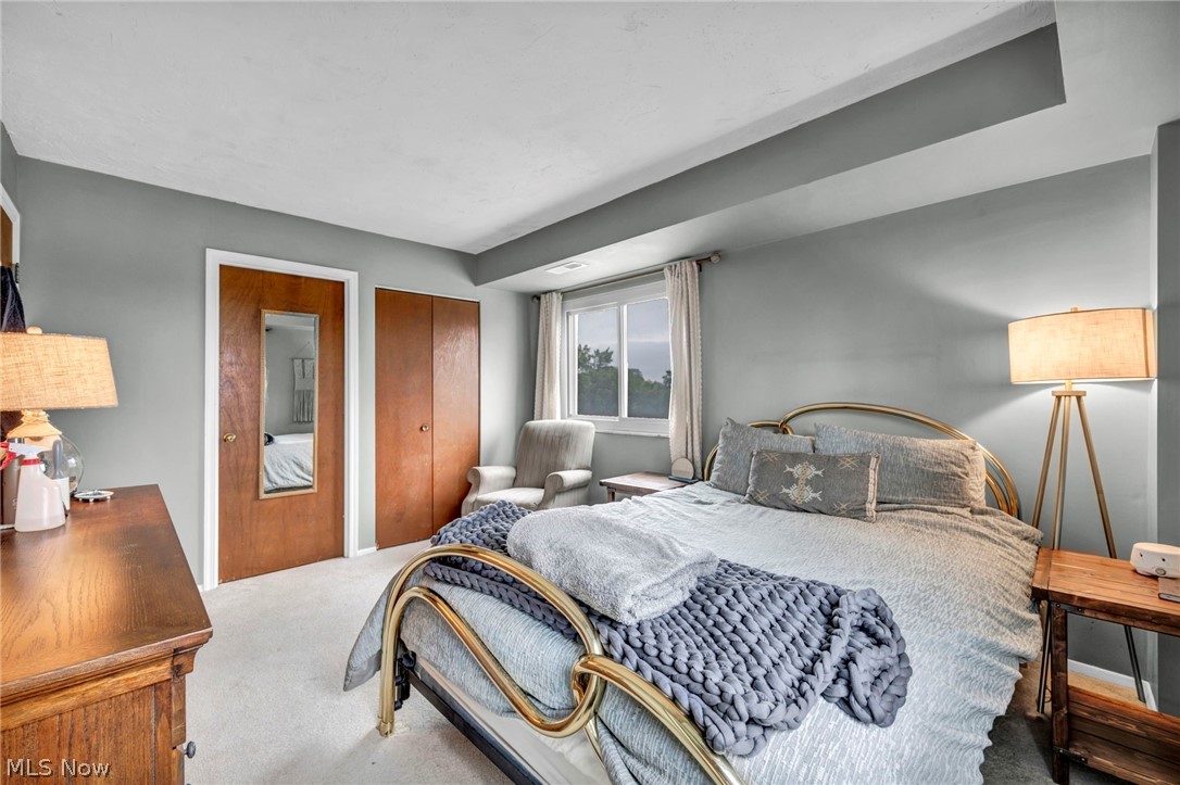 Richard Hilliard Condo - Residential