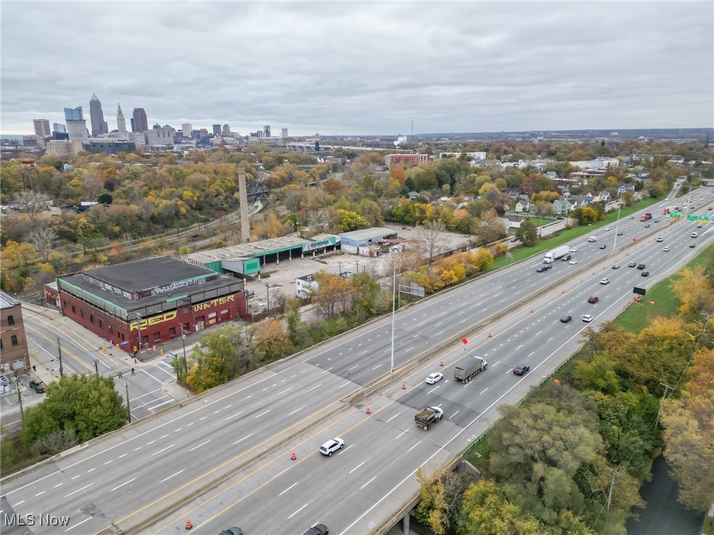 Hiram Stones Add - Commercial Sale