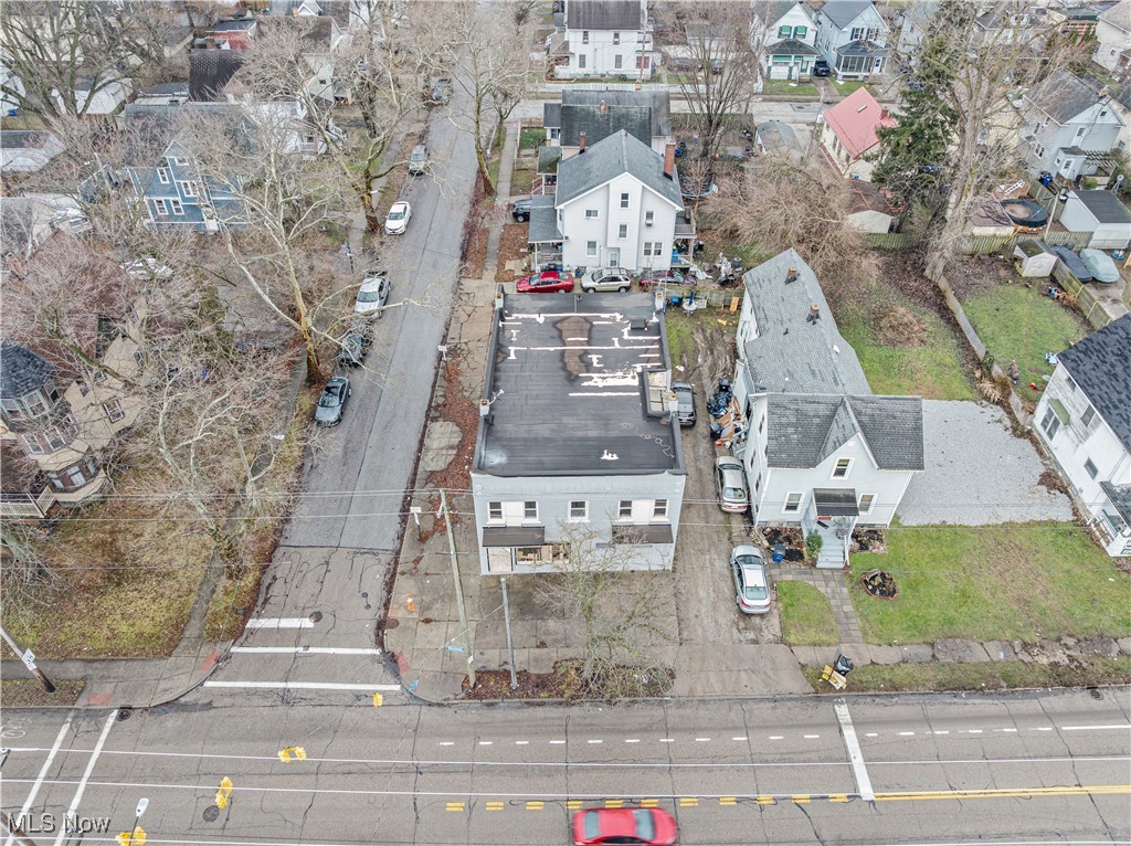 Curtiss Ambler & Pixleys - Residential Income