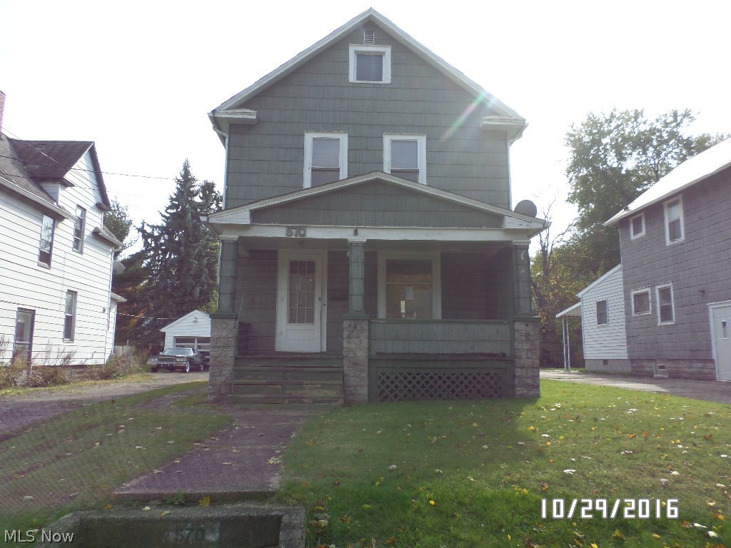 Older 2 story, 2 bedroom home with 1 car detached garage.  Located close to town, schools and shopping.
