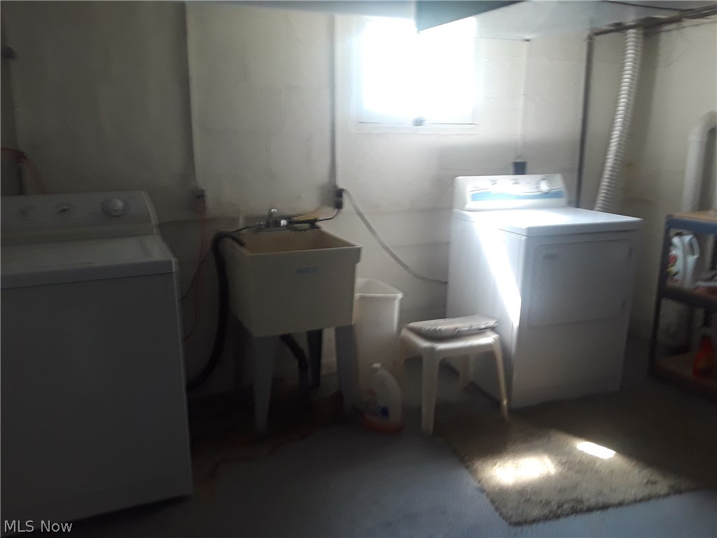 Kenmore - Residential Lease