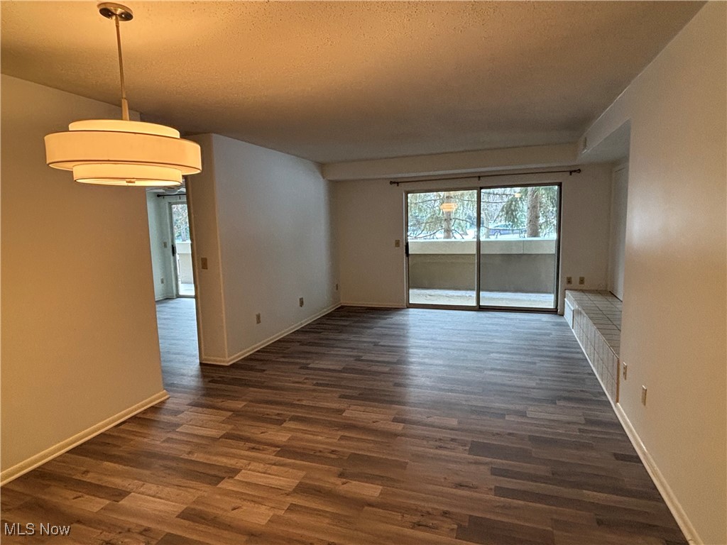 Verandas/Vlg Condo - Residential Lease