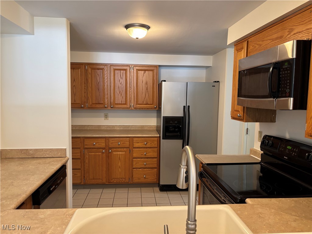 Verandas/Vlg Condo - Residential Lease