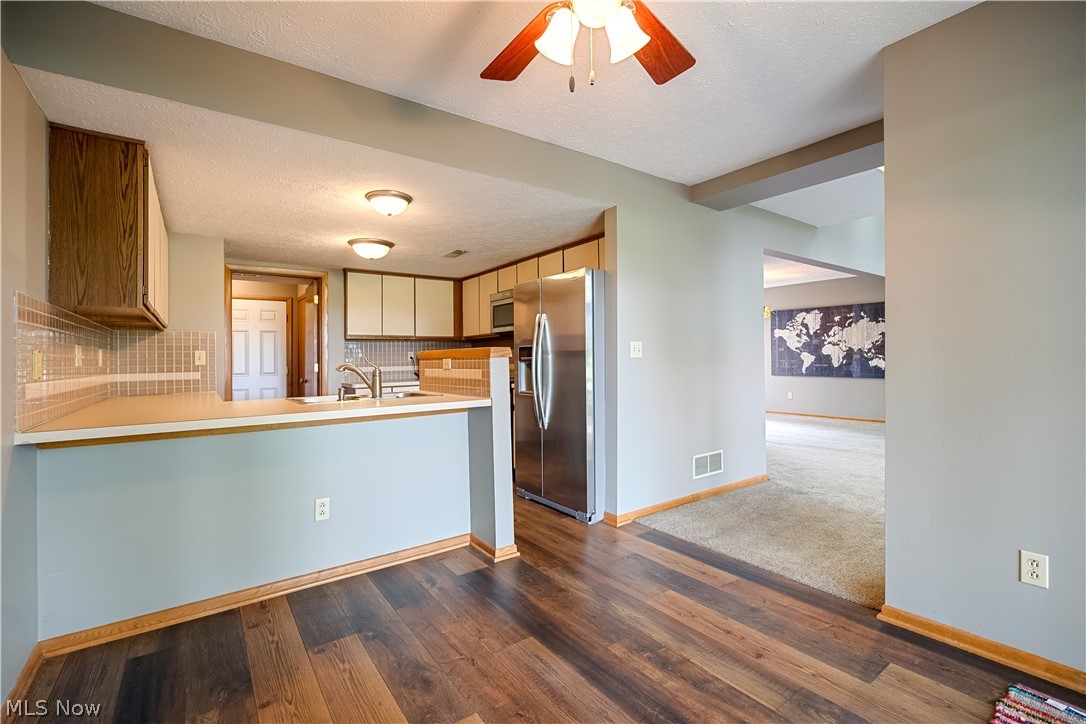 Forest Cove Condo - Residential