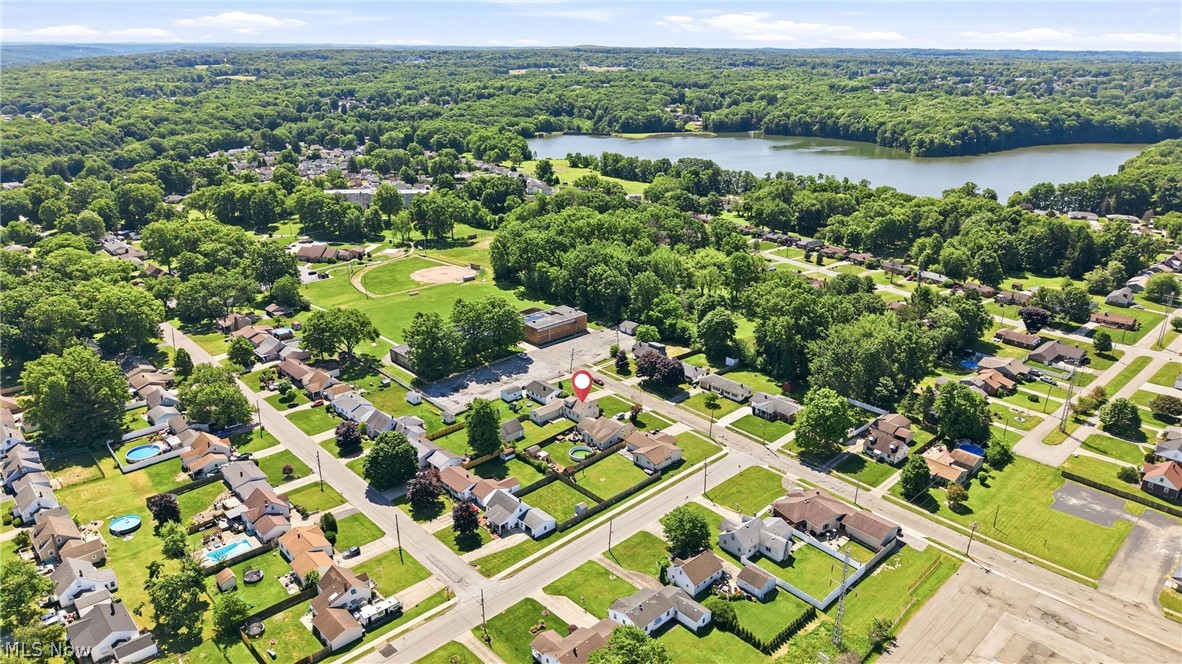 Manor Ave - Residential