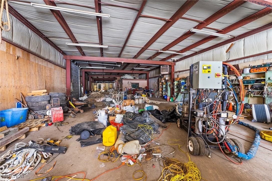Hubbard Township Sec 41 - Commercial Sale