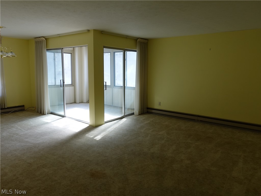Silver Lake Towers - Residential