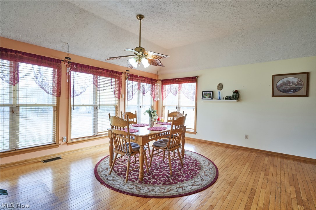 Oak Point Estates - Residential