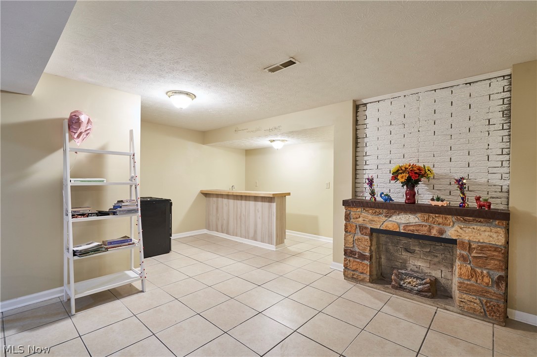 Oak Point Estates - Residential