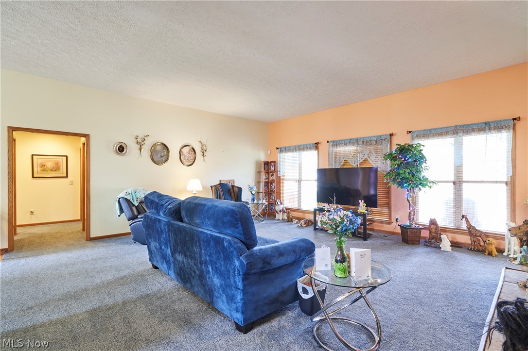 Oak Point Estates - Residential