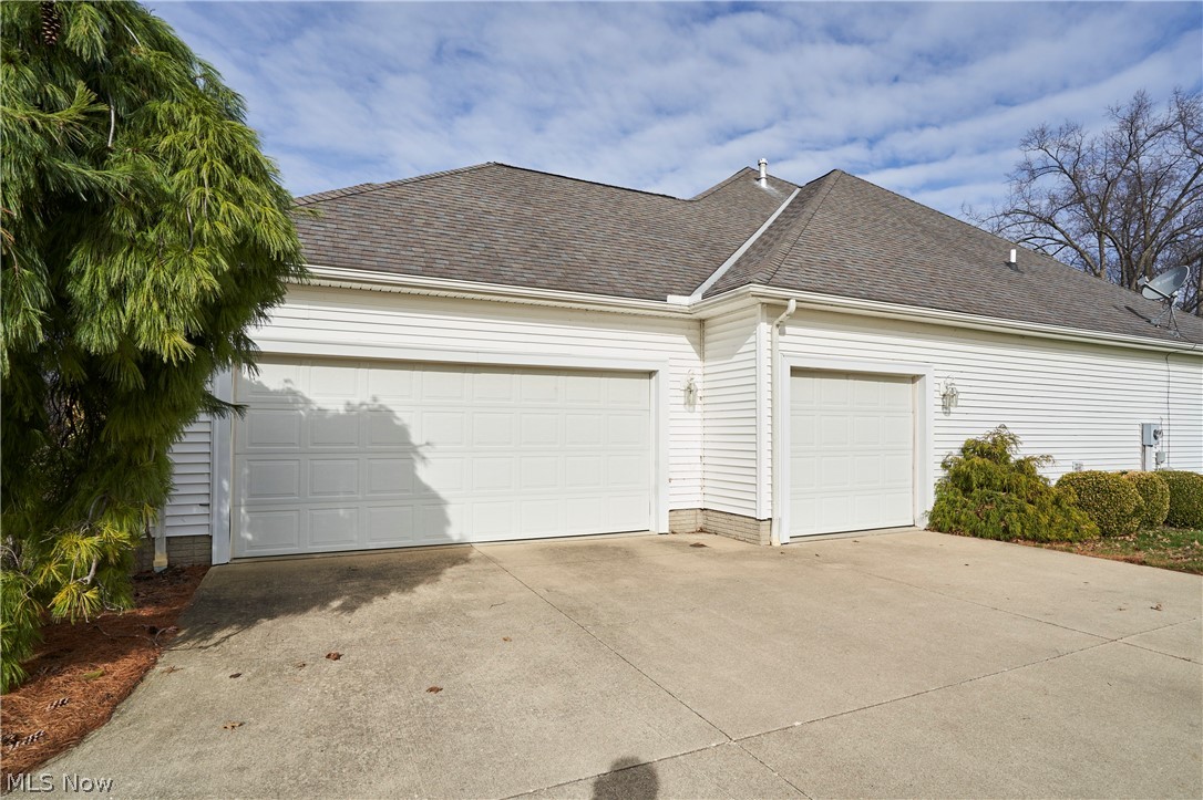 Oak Point Estates - Residential