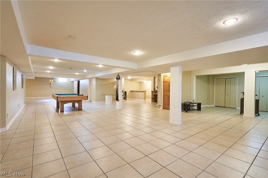 Oak Point Estates - Residential