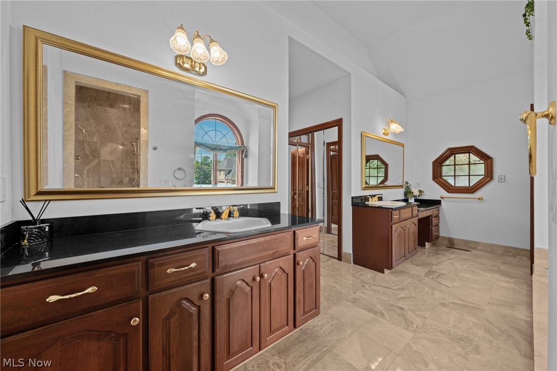 Creekview Village Resub - Residential