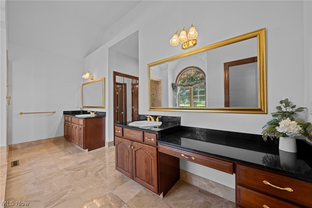 Creekview Village Resub - Residential