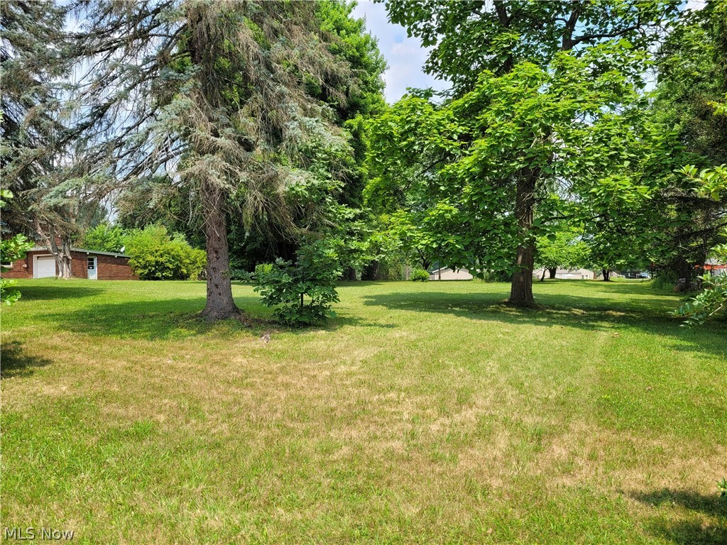 Residential lot 126 x 230 / 0.665 acres, located in the Canton South area offering a cleared lot for your future home with city sewer and utilities available at the street. Walk the lot with your Real Estate agent or give us a call for a private showing. Please respect the neighbors and their properties/yards.