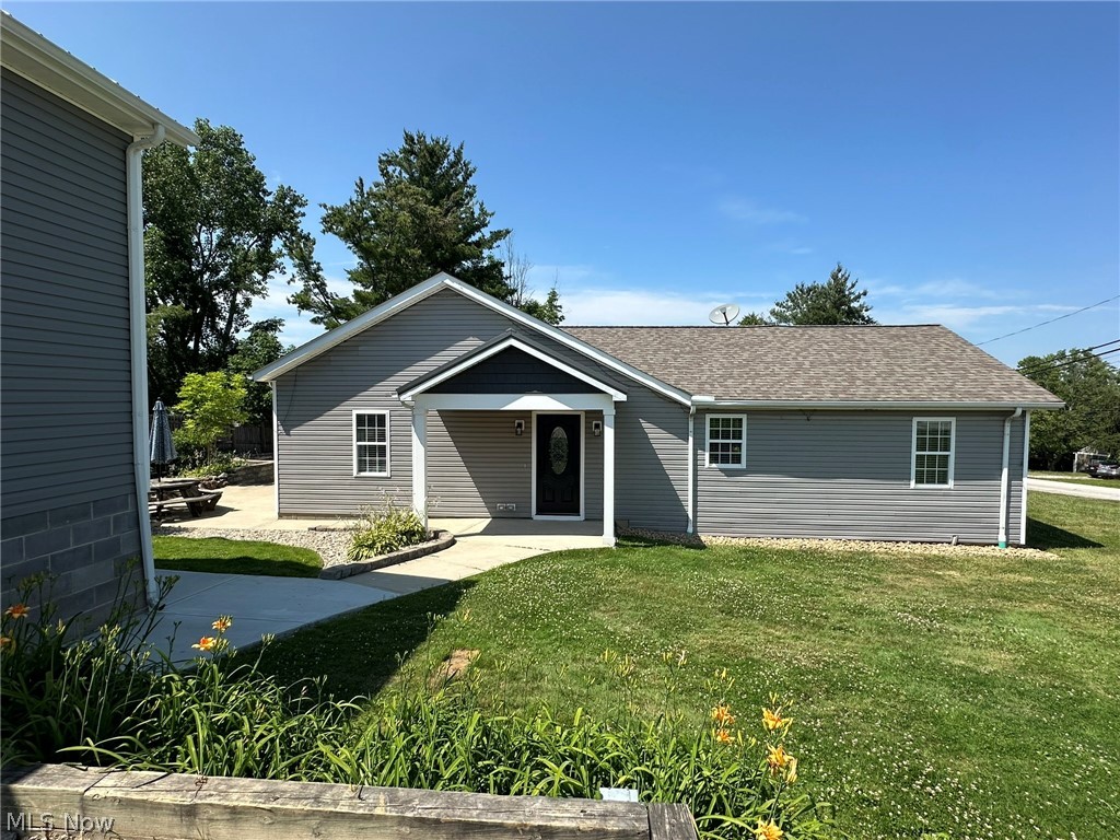 Kiwanis Lake - Residential