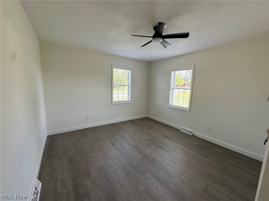 Kiwanis Lake - Residential