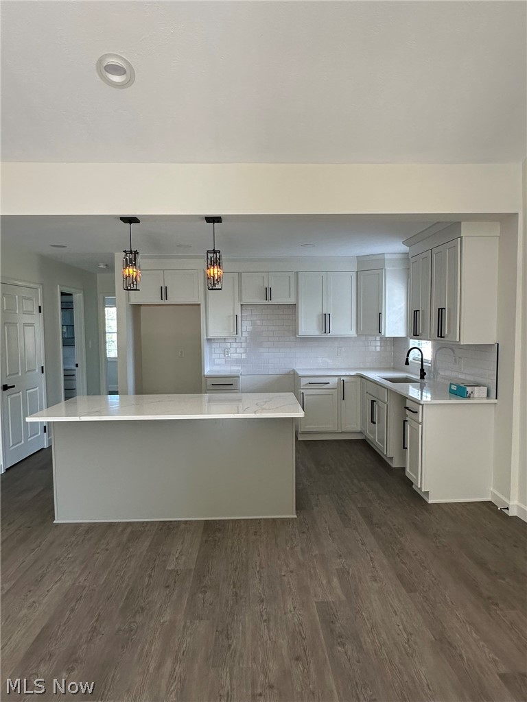 Kiwanis Lake - Residential