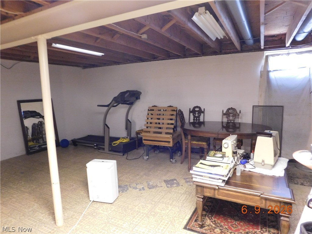 Hampton Ridge Condo - Residential
